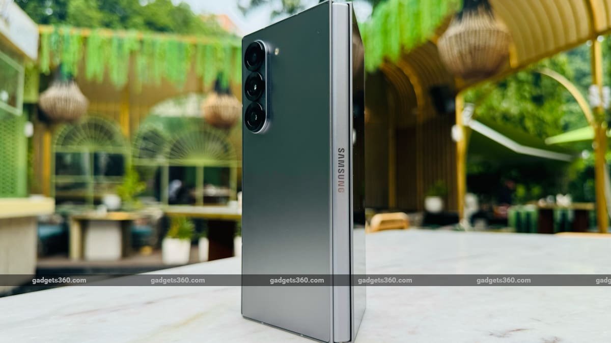 samsung galaxy z fold6 review hinge 